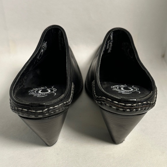 Charlie 1 Horse Black Leather Western Mules – Women’s Size 6 - EUC - Picture 10 of 13